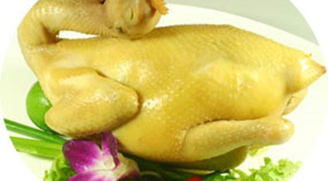 Khi ăn gà không nên ăn phao câu