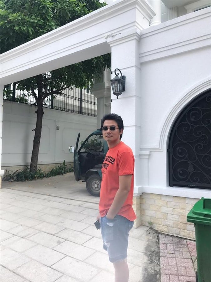 Bi-cho-la-ke-boi-bac-sau-cuoc-hon-nhan-ngan-ngui-voiLe-Phuong-vay-cuoc-song-cua-Quach-Ngoc-Ngoan-gio-the-nao-khi-ve-ben-Phuong-Chanel_13