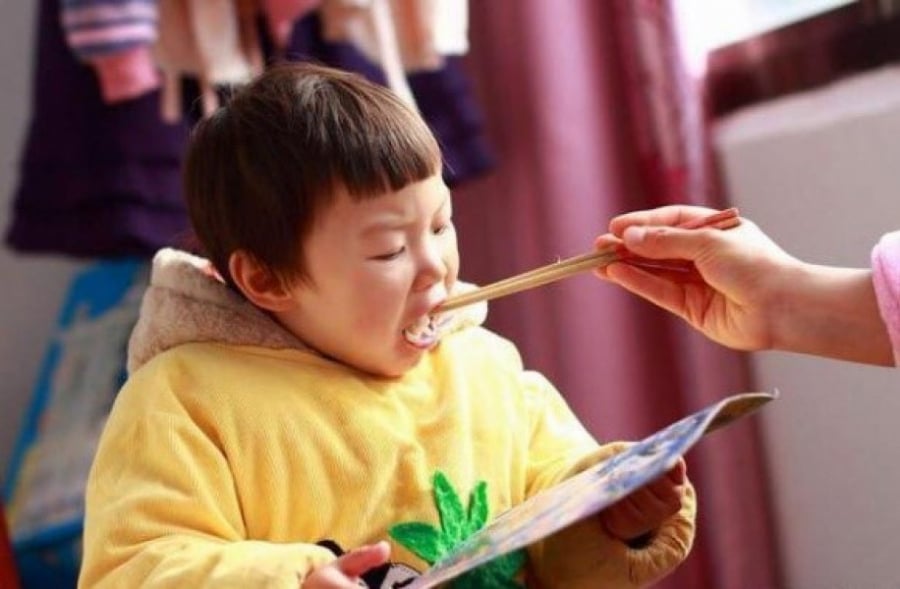 Nuông chiều con cái khiến bạn trả giá đắt