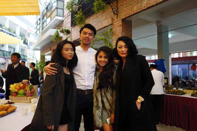 Mối quan hệ của Kiều Anh với mẹ và em chồng rất tốt.