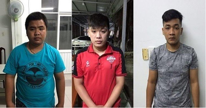 3 nam thanh niên bị tạm giữ.