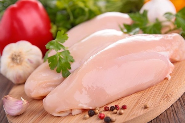 Thịt gà tốt cho trẻ nhỏ
