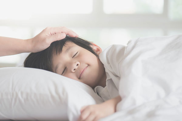 Đừng đánh thức con trước 6 giờ