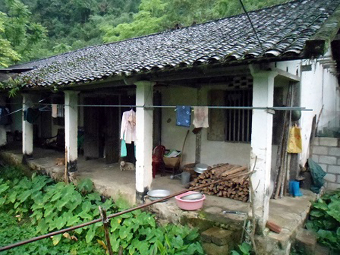 hoa hau Trieu Thi Ha-phunutoday71