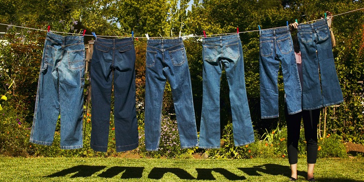 meo-giu-quan-jeans-ben-mau-phunutoday-02