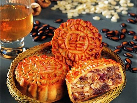 banh-trung-thu-thap-cam