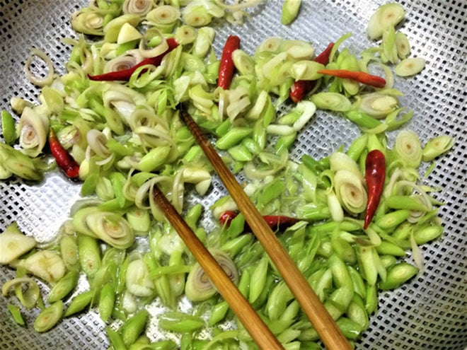 Bạn cần phi sả ớt cho thơm