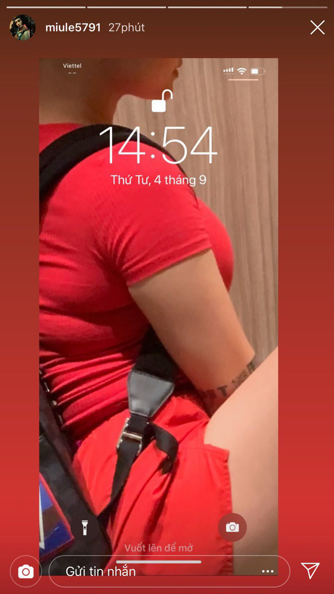 Bức ảnh chụp body ngấn mỡ đến mức khó tưởng tượng của Miu Lê được cô chia sẻ.    