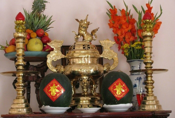 nhung thu khong duoc dat len ban tho-phunutoday