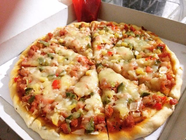 Pizza thịt gây bệnh tim mạch cho bé