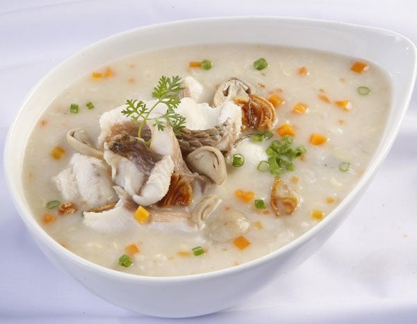 Món cháo này nên ăn nóng vừa đủ để không tanh