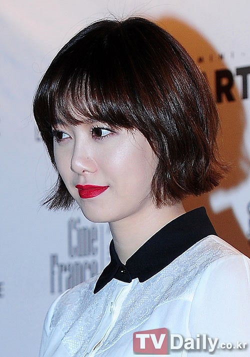 luna-va-dan-sao-han-bong-dung-tro-thanh-tham-hoa-make-up-c11ca2