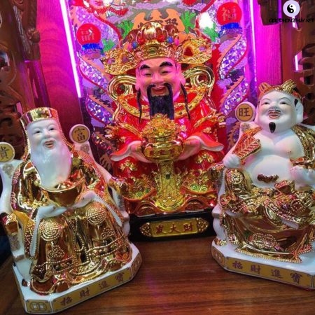 thap-huong-ban-tho-than-tai-02