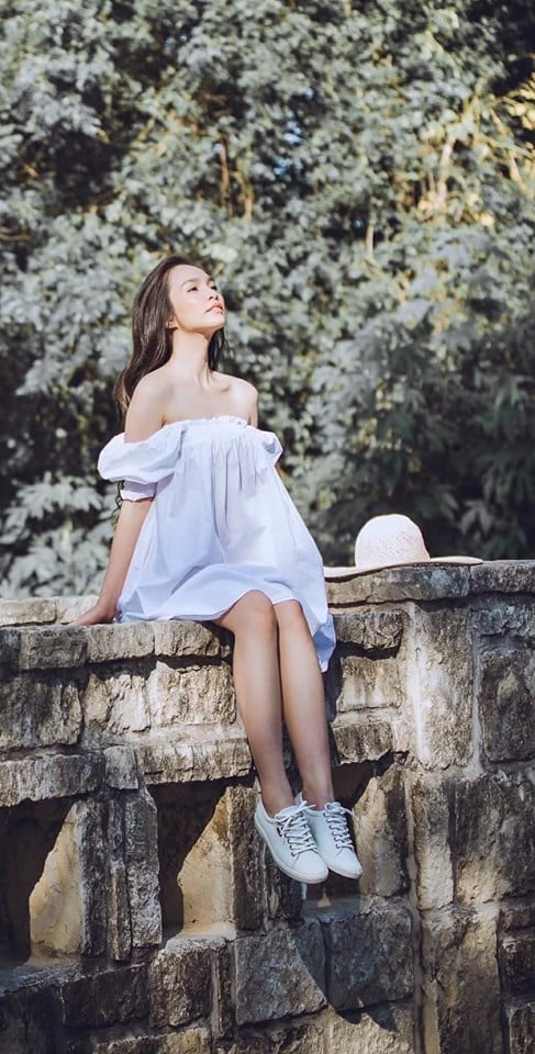 Quyết định sang Mỹ định cư từ năm 2018, cho đến nay, người hâm mộ gần như không còn thấy Hiền Thục hoạt động trong làng giải trí. Kể từ khi sang Mỹ, nữ ca sĩ chia sẻ nhiều hơn về Shbet16 chơi game trực tuyến bình yên bên con giá Gia Bảo.    