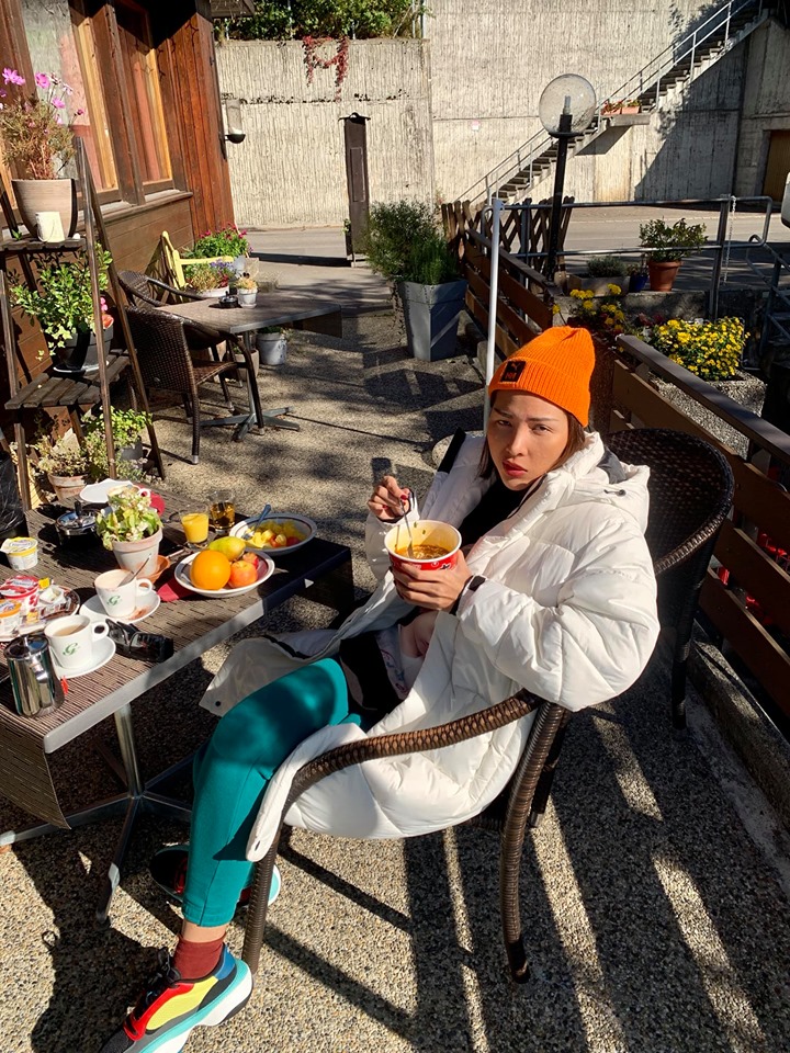 Sau Paris, Hà Lan, Kỳ Duyên và Minh Triệu hiện đang vi vu ở Thụy Sĩ.
