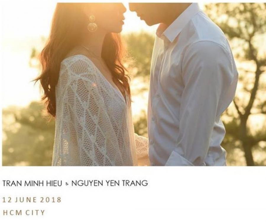 Hình ảnh được cho là thiệp cưới của Yến Trang và bạn trai.