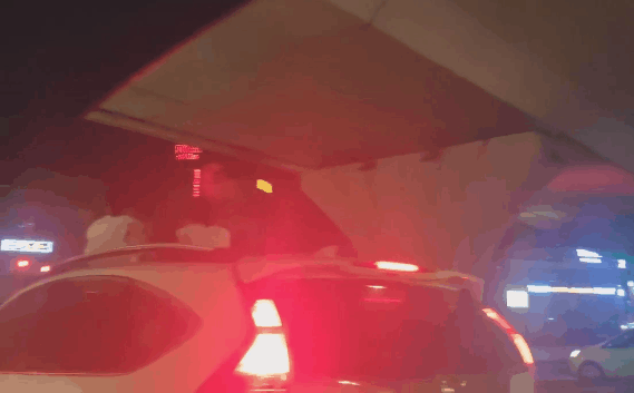 Hình ảnh cắt từ clip.