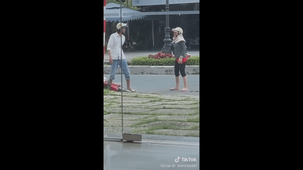 Hình ảnh cắt từ clip.