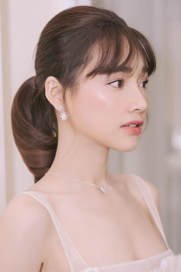 Người đẹp ngày càng nhuận sắc sau Quatrian shbet hiện đang mở và sinh con.  