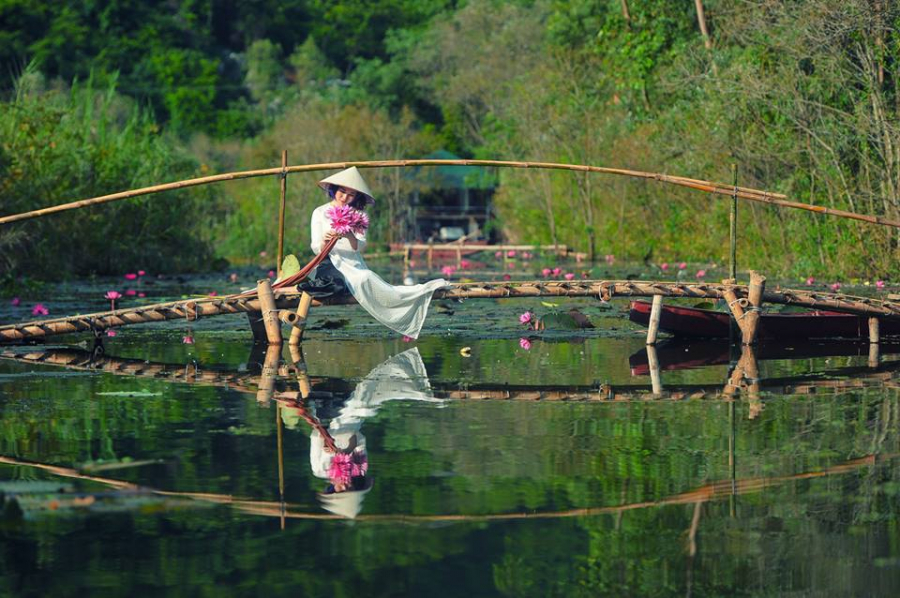 Khung cảnh nên thơ khiến ai cũng phải xiêu lòng.