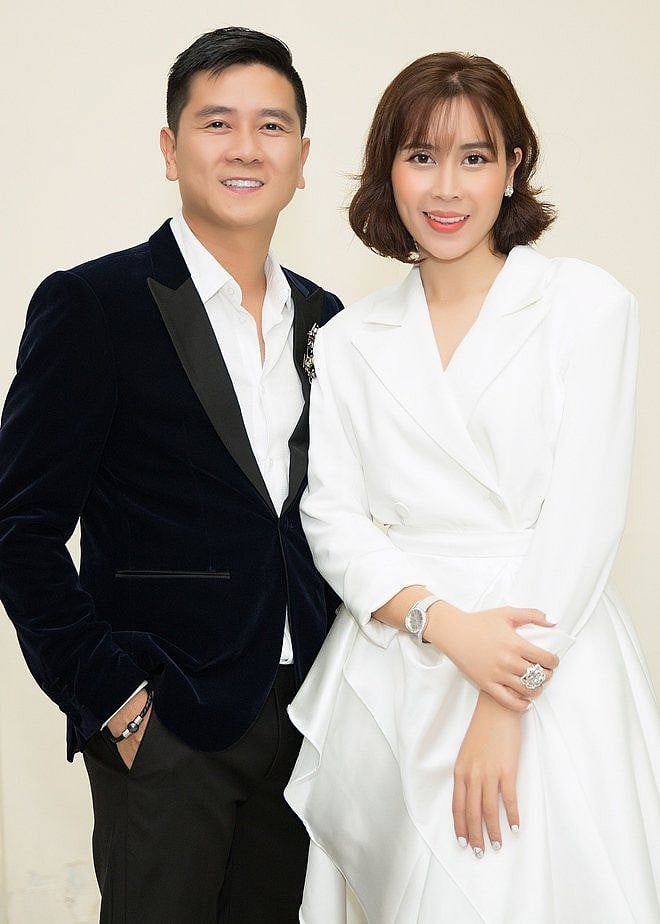 luu-huong-giang-lan-dau-chia-se-day-an-y-ve-chuyen-tinh-cam-sau-on-ao-ly-hon-voi-ong-xa-ho-hoai-anh-73586b (1)