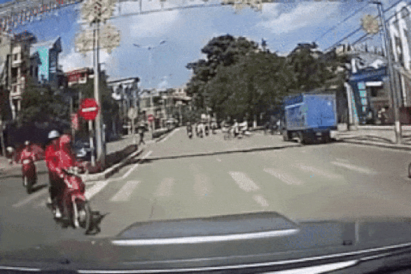 Hình ảnh cắt từ clip.