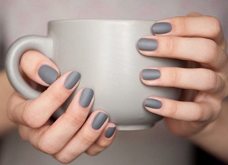Màu ghi nhám cực hút mắt  