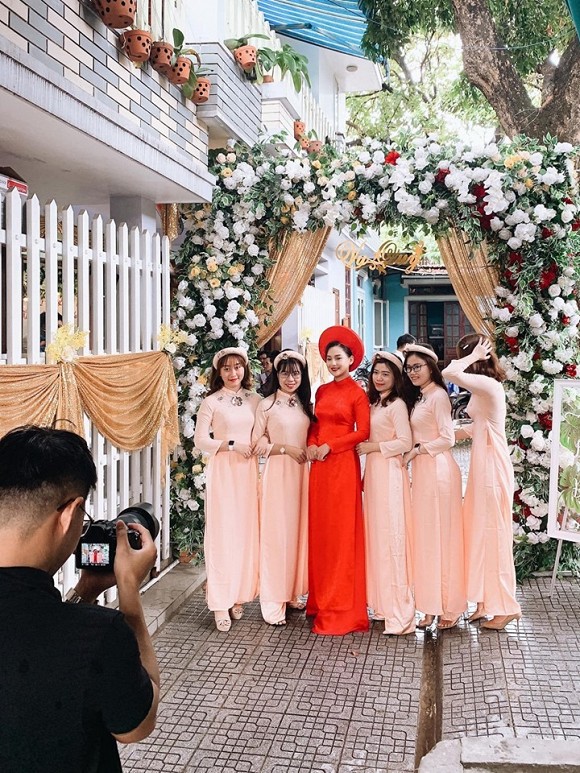 Sau 4 năm, cuối cùng Kiều Oanh cũng chịu mở lòng và tìm được bến đỗ cho cuộc đời mình.
