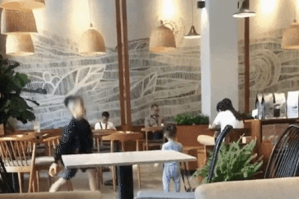 Hình ảnh cắt từ clip.
