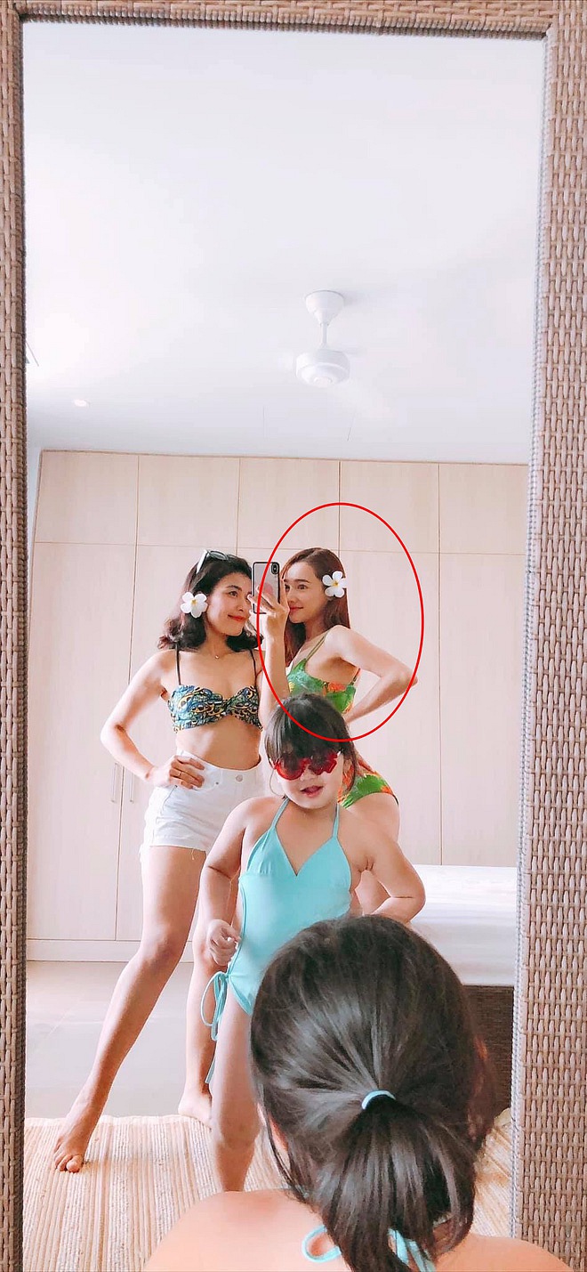 Mới đây nhất, Nhã Phương làm khán giả trầm trồ khi khoe bức ảnh diện áo tắm trong một chuyến đi chơi cùng bạn bè thân thiết. Trong ảnh có thể thấy, cô nàng vẫn sở hữu thân hình nuột nà và Mừng SHBET phiên bản mới 2025 trắng nõn vô cùng mướt mắt sau thời gian sinh con. Nhưng đáng nói, thay vì thoải mái khoe dáng trong Shbet999 com đăng nhập áo tắm như nhiều mỹ nhân Vbiz khác, Nhã Phương lại khá e dè. Điều này đã làm người hâm mộ liên tục nhắn nhủ Nhã Phương nên thoải mái hơn trong chuyện khoe body gợi cảm trước ống kính.