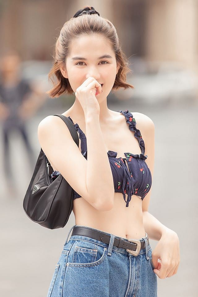 Thời gian gần đây Ngọc Trinh đang được yêu mến khi chuyển hướng sang lĩnh vực Beauty Blogger.