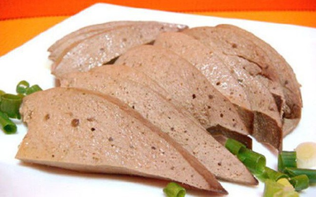 Gan lợn không ăn