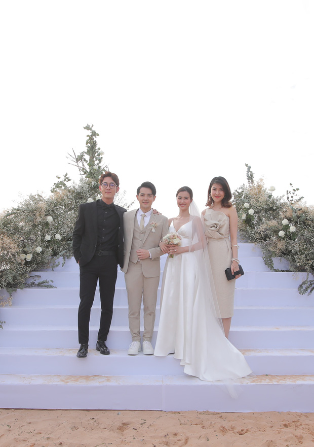 Song Luân và người mẫu Thu Hằng.