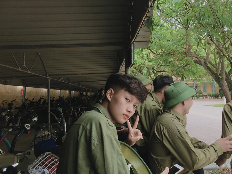 Những hình ảnh của Bình hiện tại.