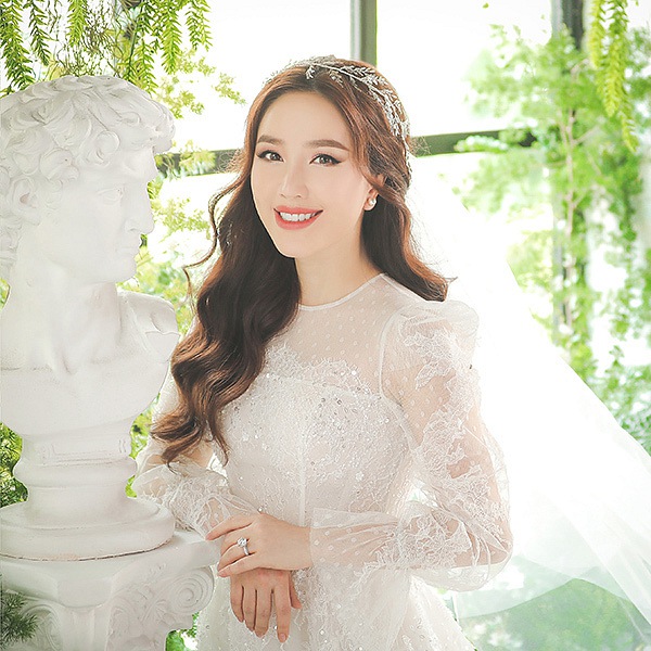 bao-thy-lan-dau-chia-se-chuyen-ket-hon-a7a201