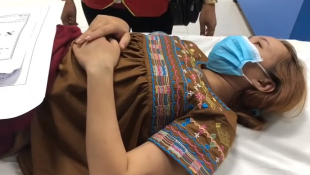 N.T.K.N., 21 tuổi, bị bạn trai tra tấn trong gần 2 tháng chung sống.