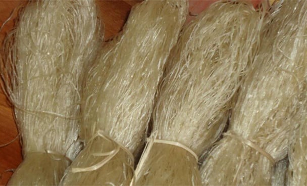 Mẹo chọn miến ngon không chọn miến quá trắng