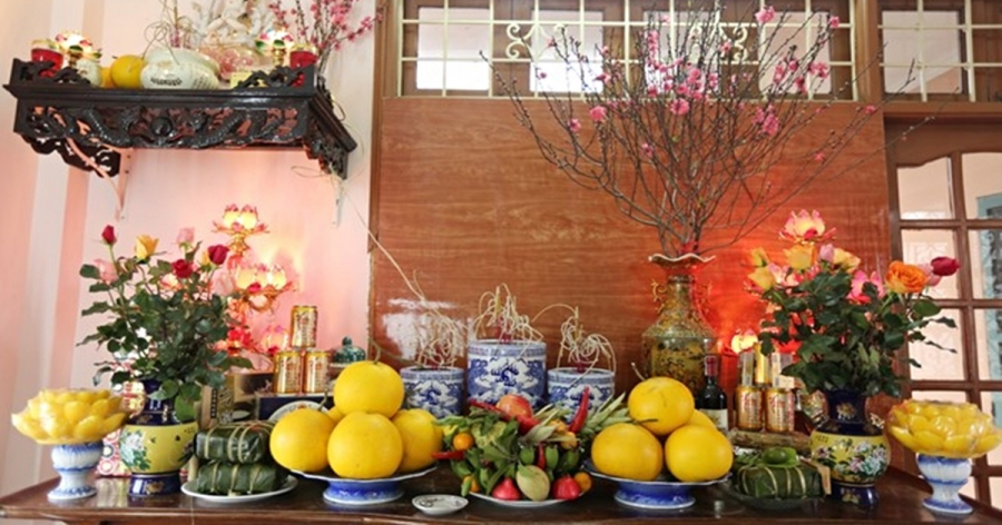 Không nên đặt bàn thờ gần nhà vệ sinh