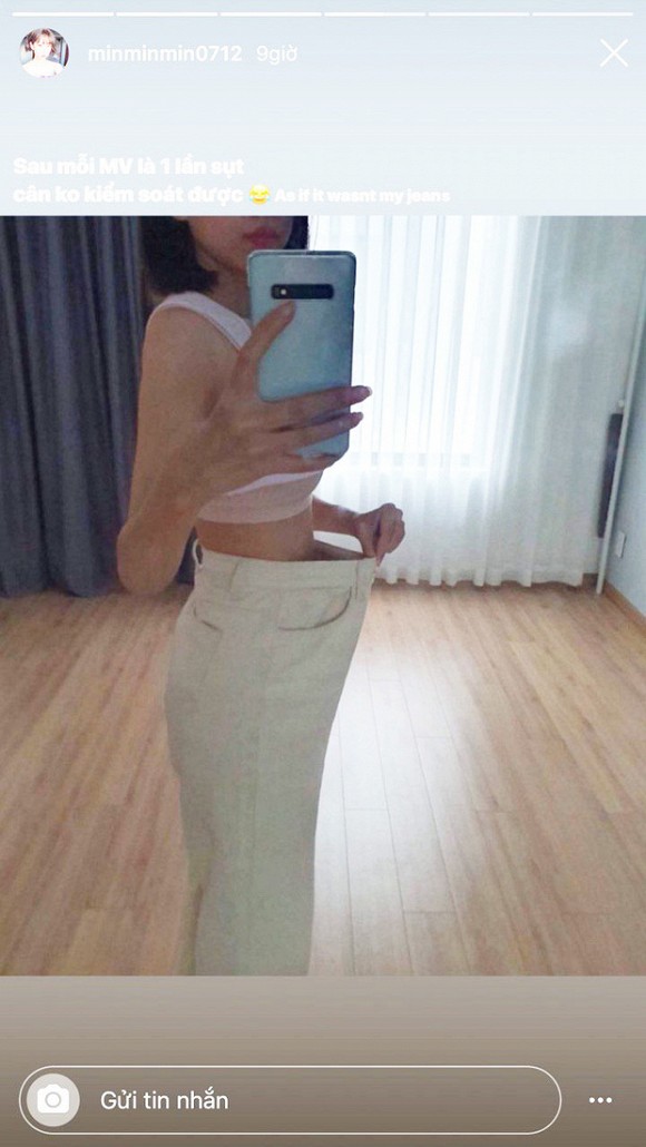 Min khoe thân hình không ngấn mỡ vì sụt cân không kiểm soát.  