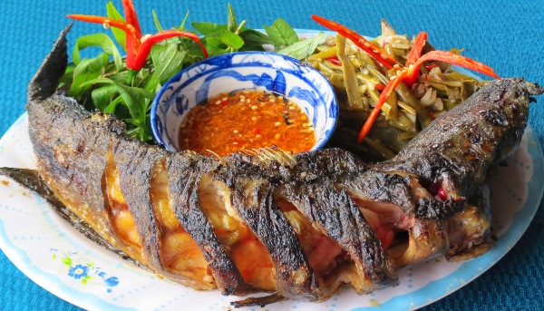 Dùng muối giúp thực phẩm chiên rán ngon hơn