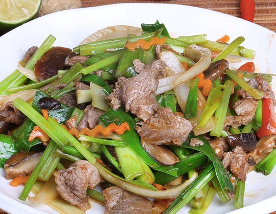 Thịt bò xào cần tây