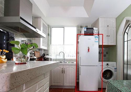 Tủ lạnh không đặt gần bếp