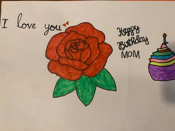 Món quà sinh nhật của con trai Subeo tặng Hà Hồ.