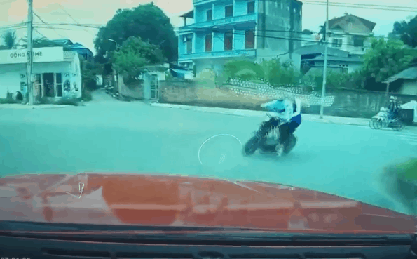 Hình ảnh cắt từ clip.