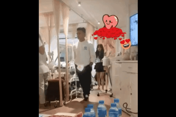 Quang Hải và Thanh Thủy trong tiệm spa. (Ảnh: Tik Tok)