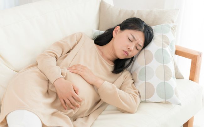 Thai máy bất thường ít hơn