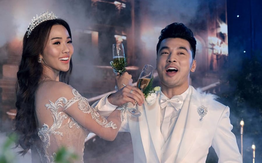 dam-cuoi-ngot-ngao-cua-ung-hoang-phuc-kim-cuong-sau-6-nam-song-chung-hinh-anh6838401181