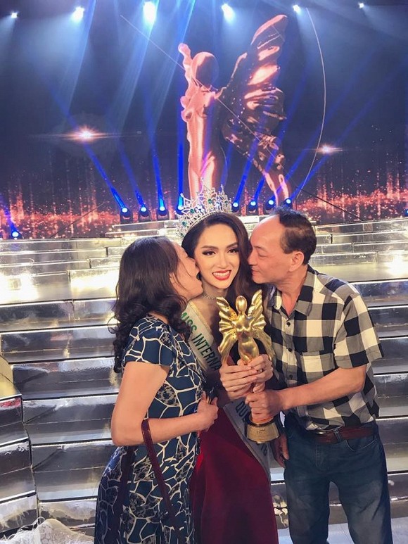8huong-giang2