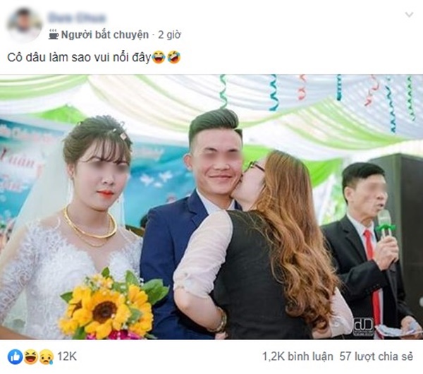 Cô gái trẻ hôn má chú rể ngay trước mặt cô dâu.