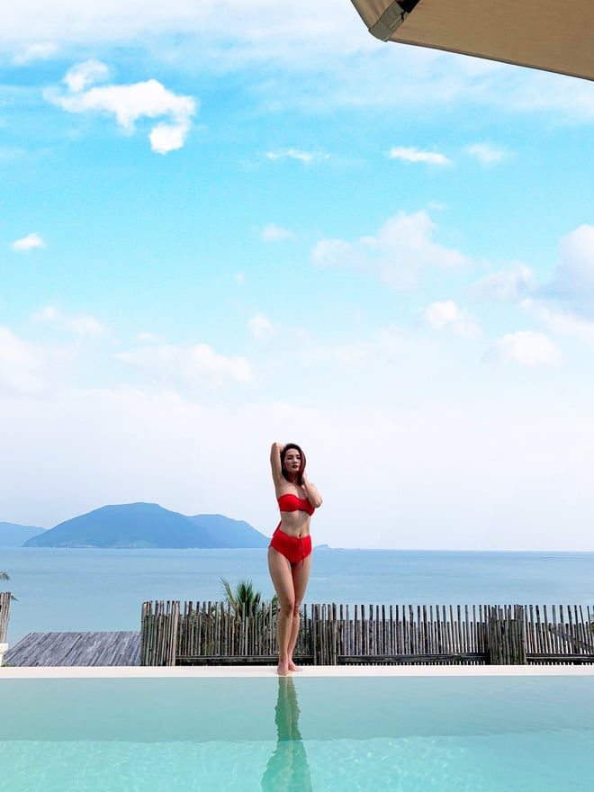 bao-thanh-tung-loat-anh-dien-bikini-khoe-hinh-the-goi-cam-lieu-co-chuan-tu-nhien-khong-can-photoshop-051e4f
